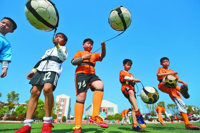 哈曼专栏：斯洛特的日子已经不多，相信利物浦已与克洛普接触