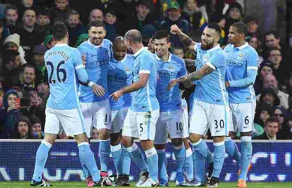 马克西半场15分，恩比德11中1，76人手握7分领先