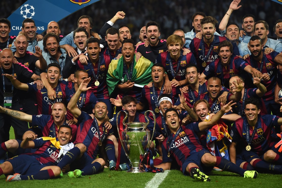 德甲生涯第10次戴帽，凯恩赛后将比赛用球带走收藏