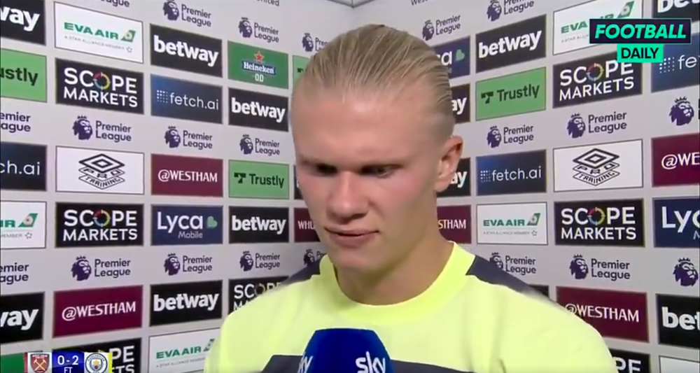 官方：因球迷对阿奇姆彭的歧视言行，成都蓉城被罚款50万元